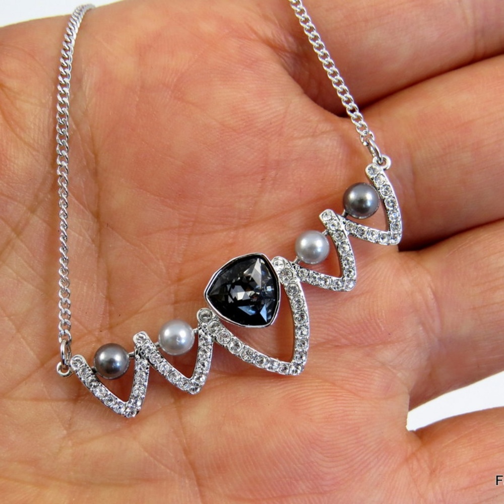 New Swarovski Crystal FANTASTIC Nacklace - Picture 7 of 7